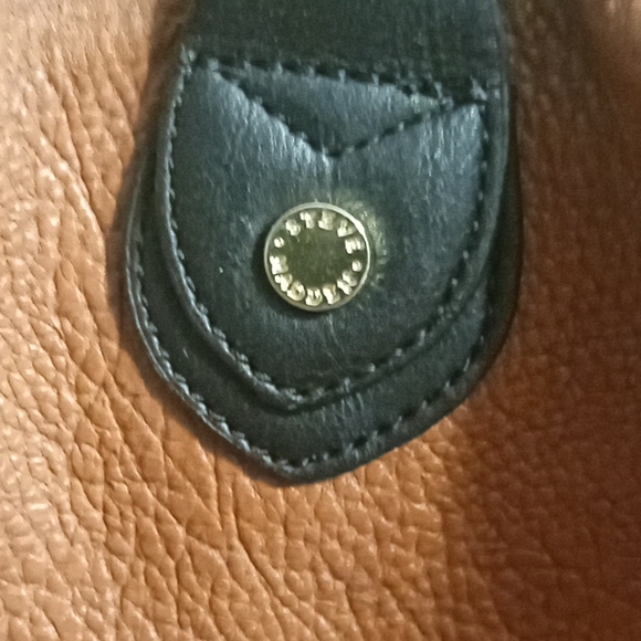 Steve Madden Large Hobo Faux Leather Purse - Picture 2 of 7